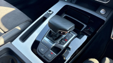 Audi Q5 40 TDI Quattro S Line 5dr S Tronic Diesel Estate